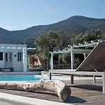 Verina Terra Apartahotel 4*