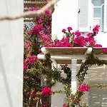 Apartahotel Verina Terra Platis Gialos (Sifnos)