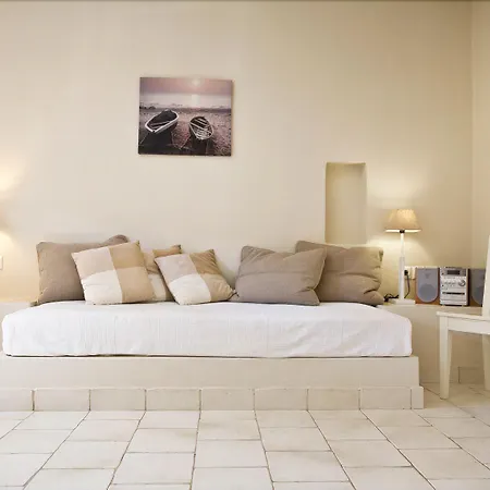 Verina Terra Platis Gialos (Sifnos)