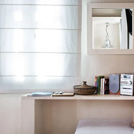 Verina Terra Platis Gialos (Sifnos)