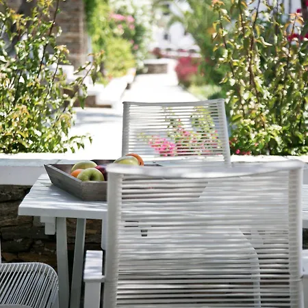 Verina Terra Platis Gialos (Sifnos)