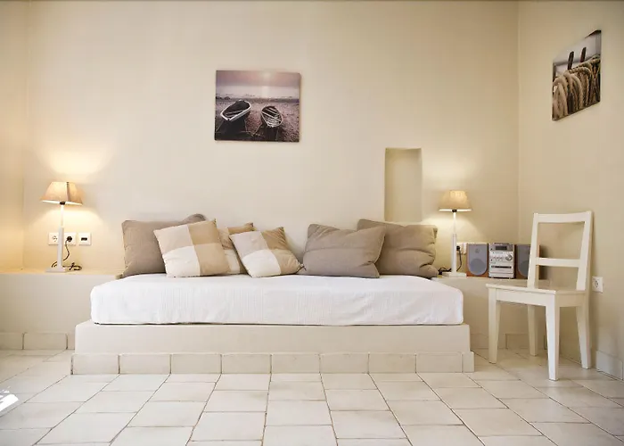 Verina Terra Platis Gialos (Sifnos)